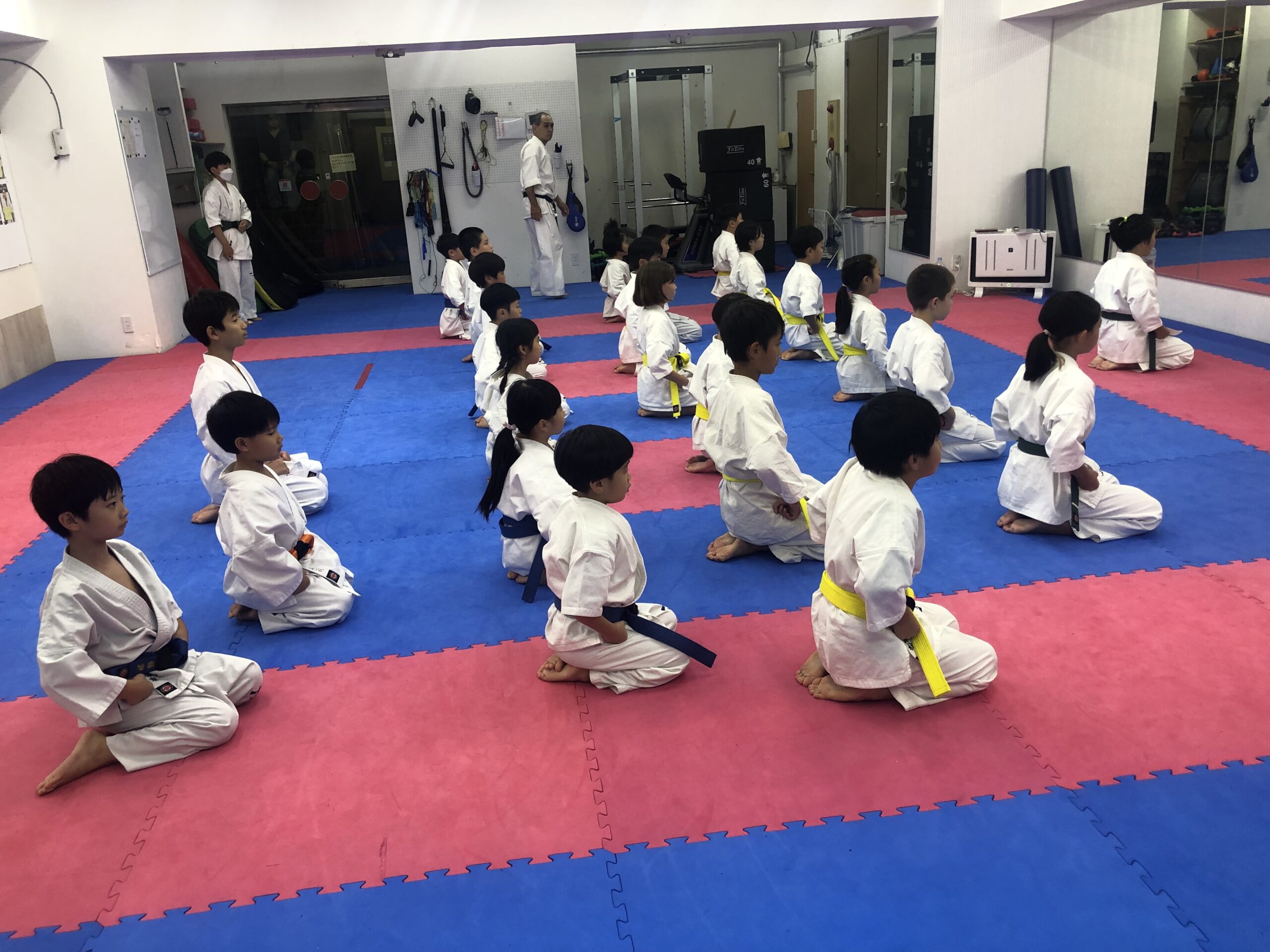 稽古参加人数が増えてきました　（３つの光のはなし/行事予定）